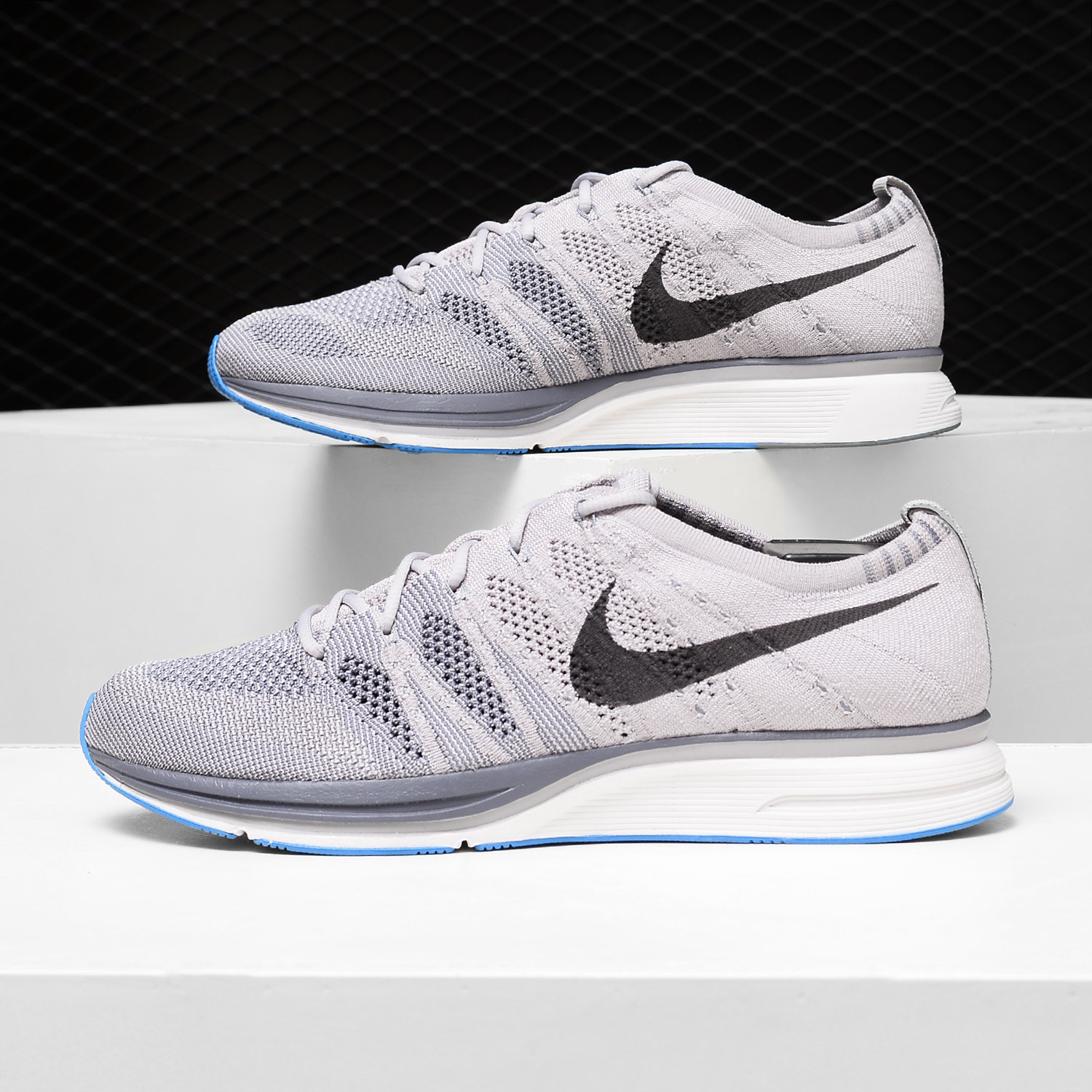 耐克FLYKNITTRAINER男女跑步鞋图片