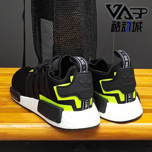 休闲鞋Adidas/阿迪达斯