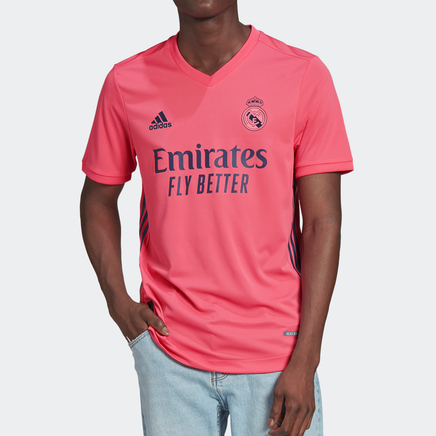 Adidas皇家马德里足球服