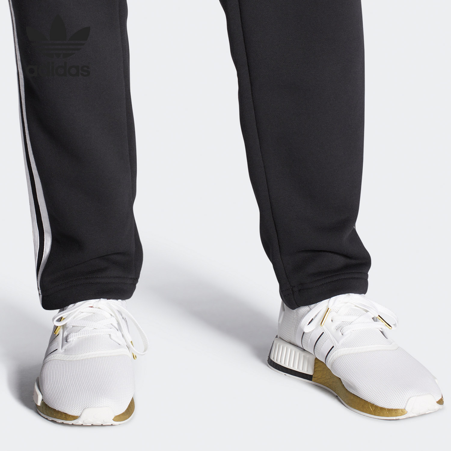 运动休闲鞋Adidas/阿迪达斯