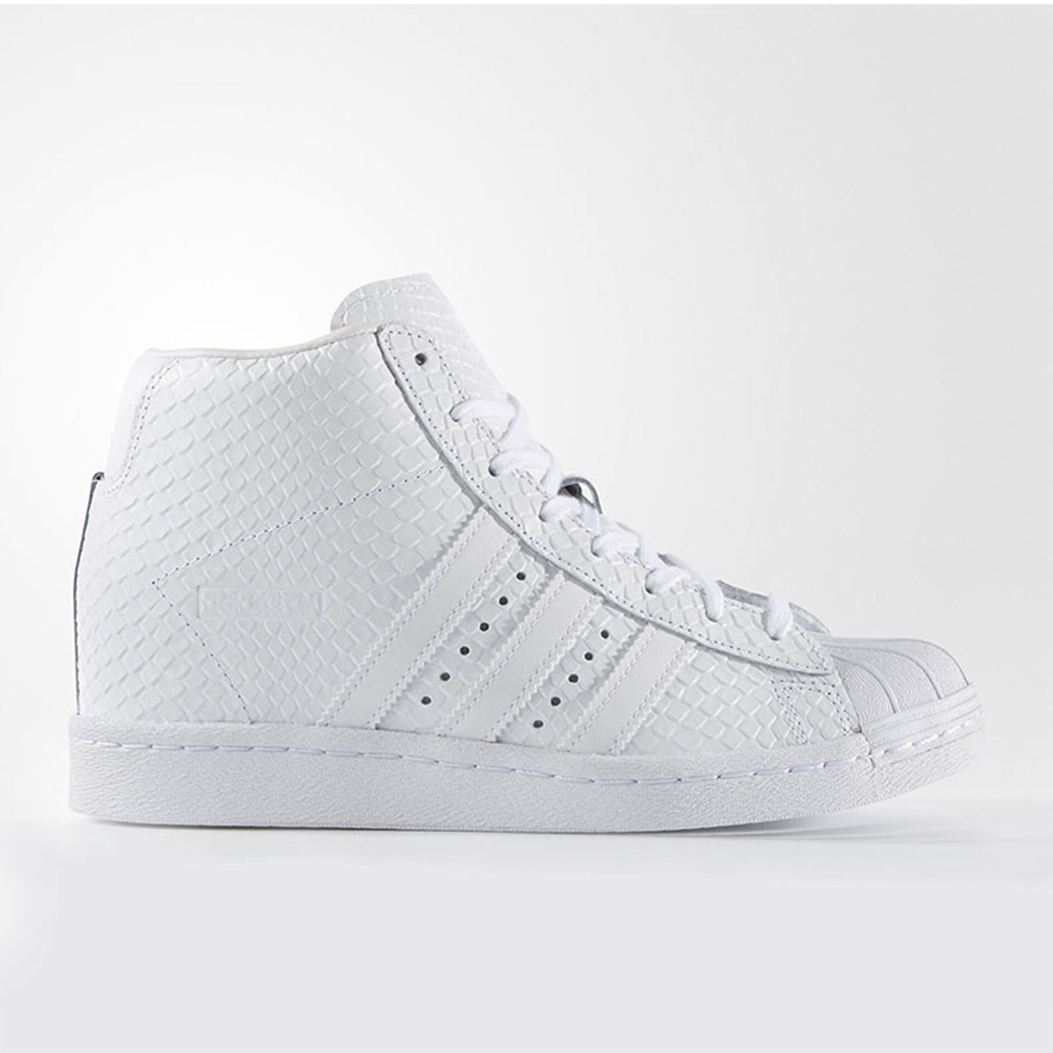 运动鞋Adidas/阿迪达斯