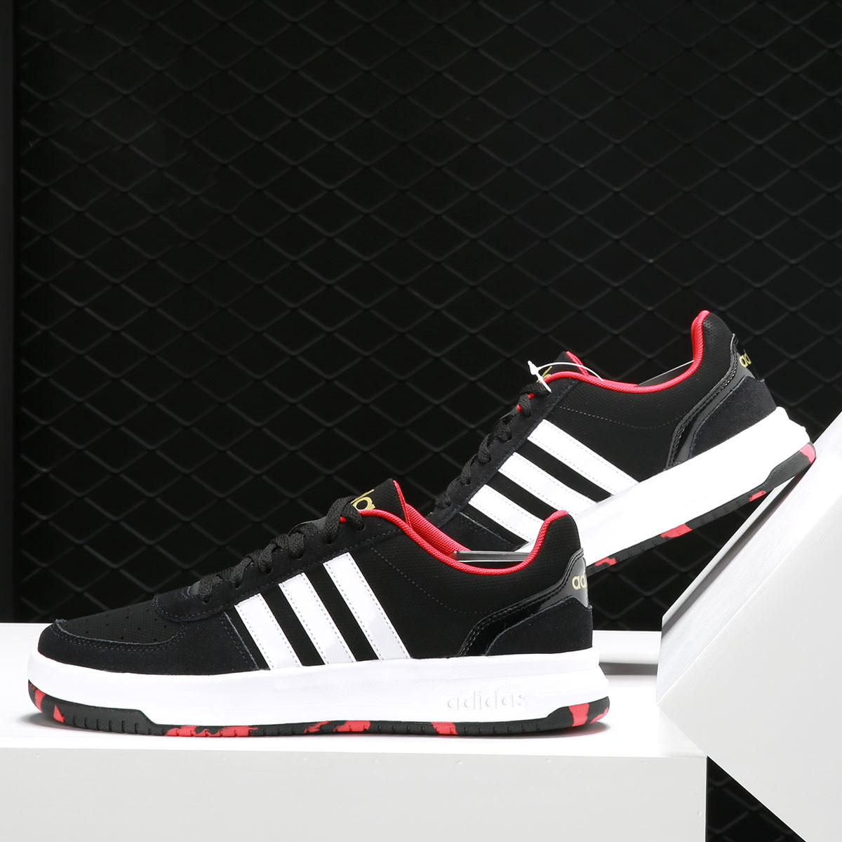 Adidas/阿迪达斯正品 新款春夏场下篮球运动男休闲鞋 BB9717