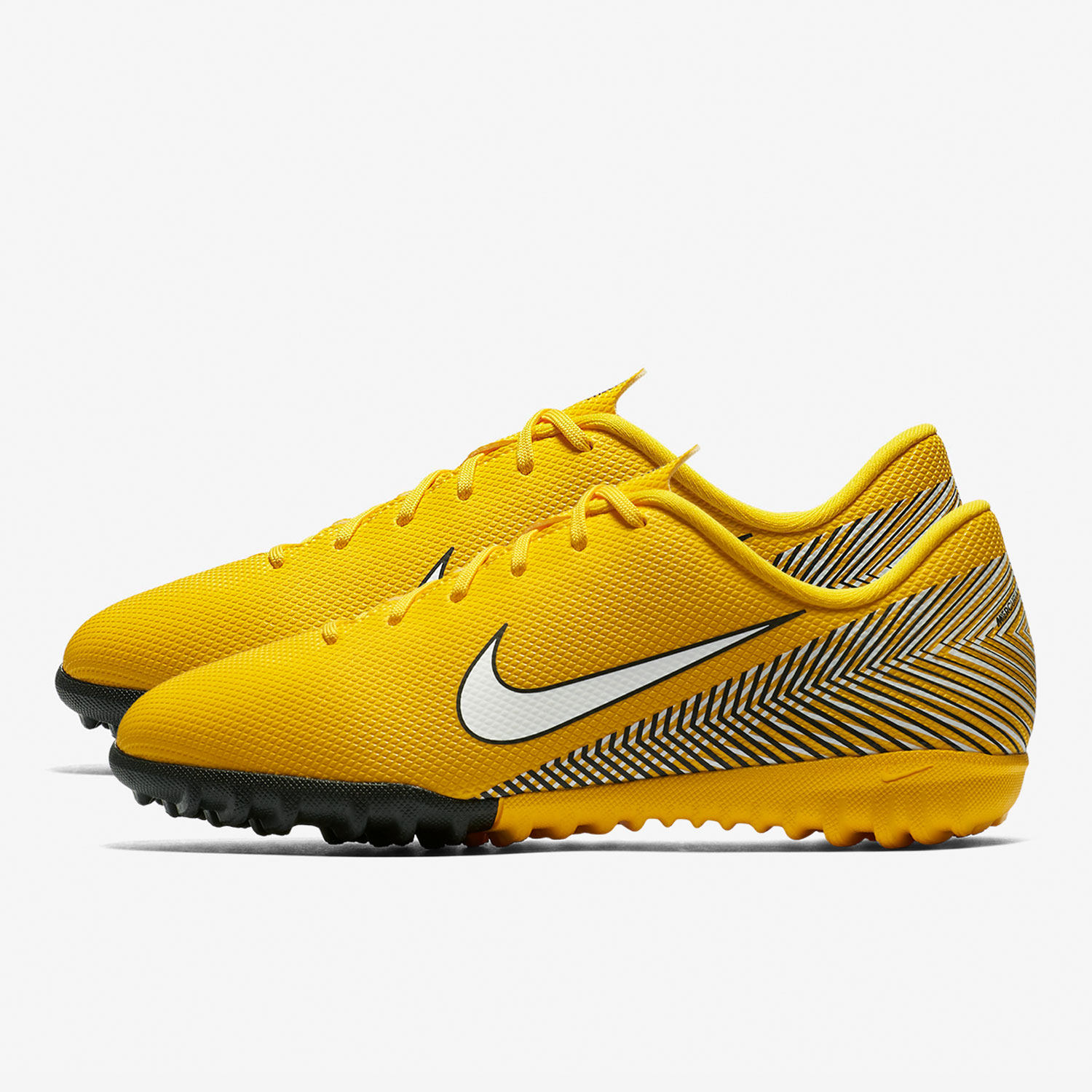 Nike/耐克正品新款大童男女同款运动训练足球鞋AO9476-710