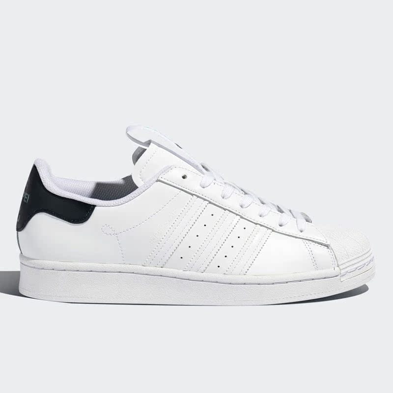 阿迪达斯男女低帮简约经典板鞋