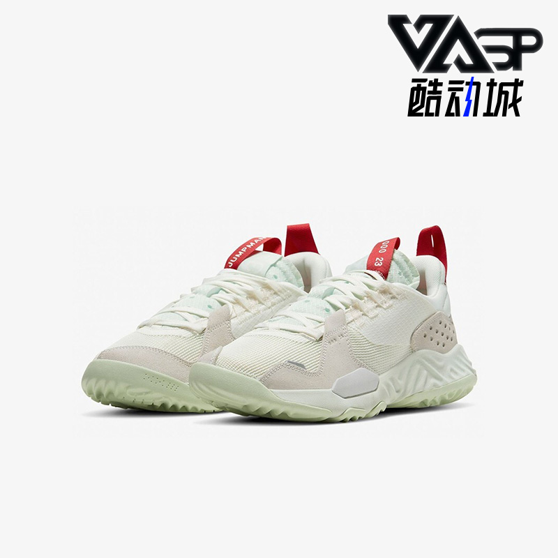 耐克女实战训练低帮篮球鞋