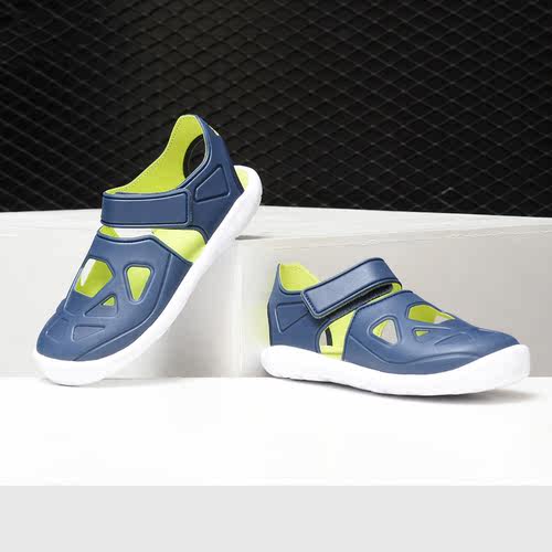 Adidas/阿迪达斯小童休闲凉拖鞋