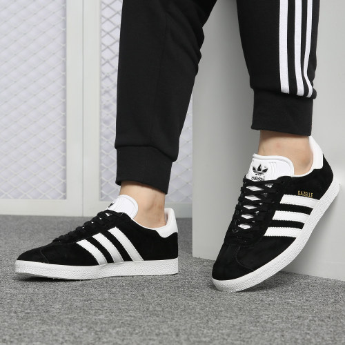 运动休闲鞋Adidas/阿迪达斯