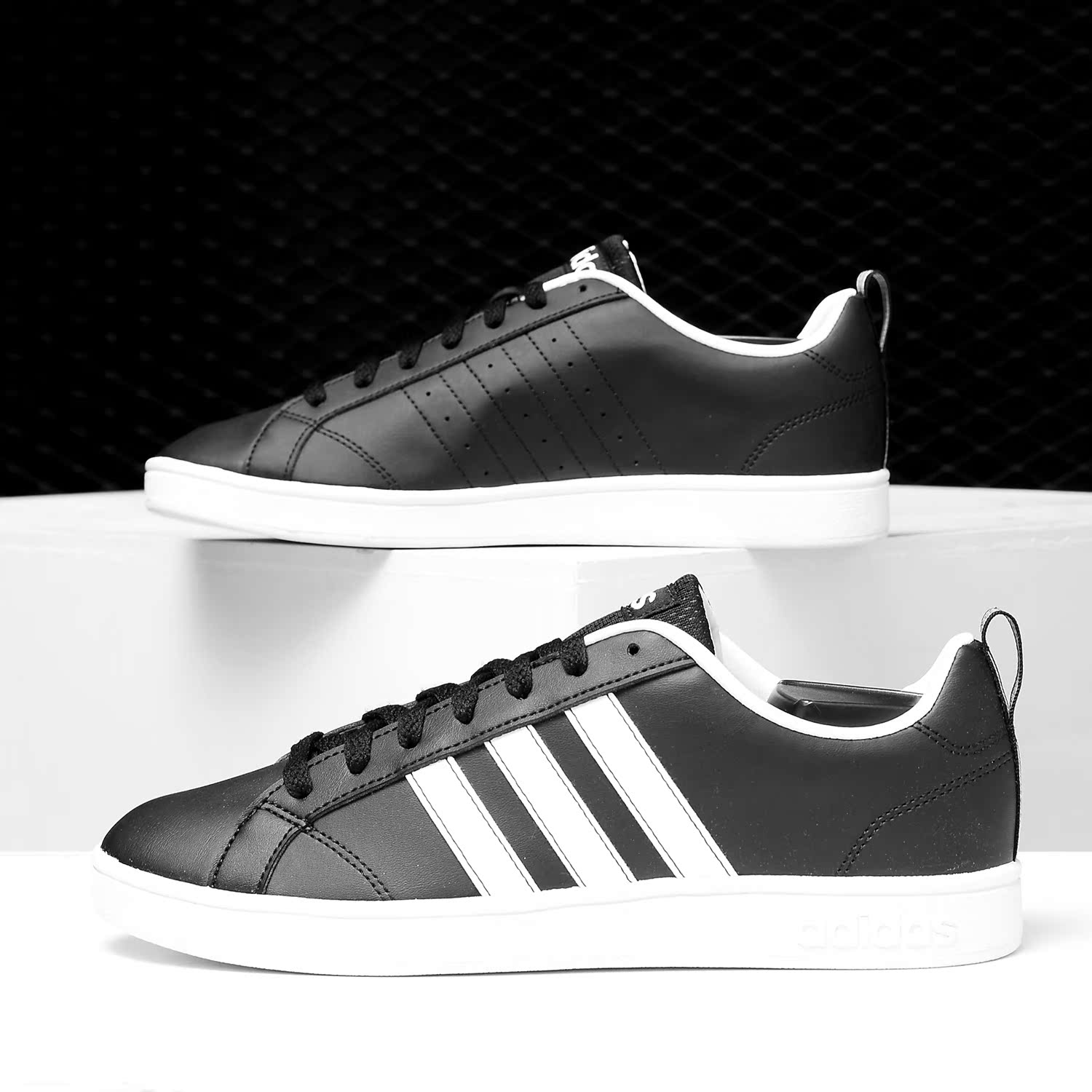 阿迪达斯正品男子板鞋