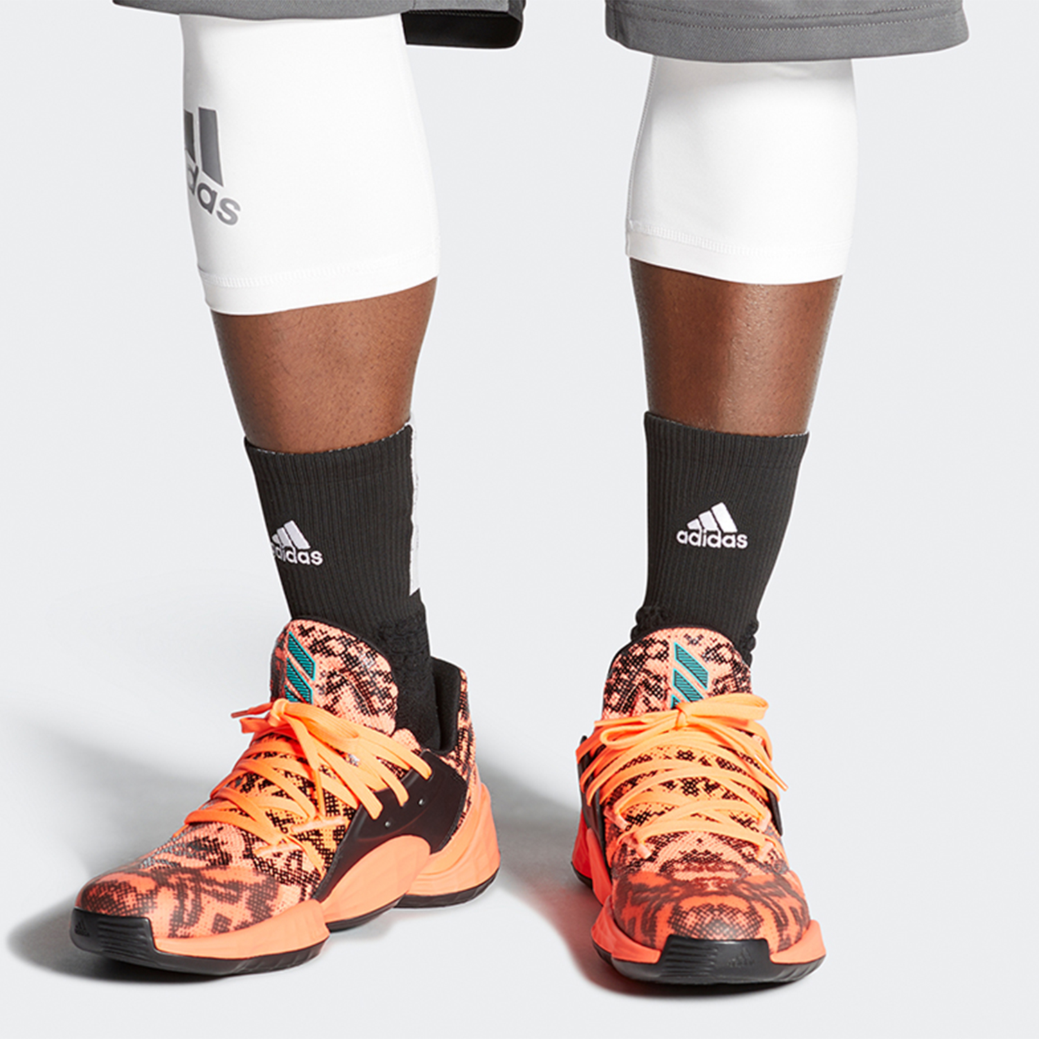 阿迪达斯正品男子运动篮球鞋