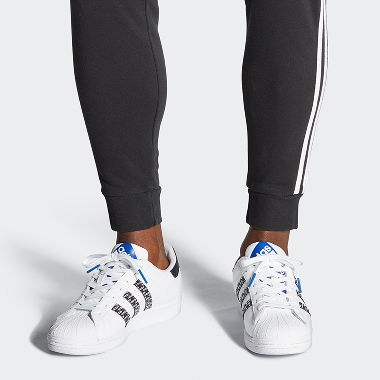 休闲运动鞋Adidas/阿迪达斯