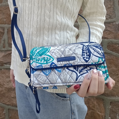 美单库存vera bradley特价瑕疵超多隔层有长肩带手机包卡包护照包