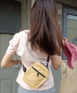 亚马逊订单库存轻便小号高品质手机包护照证件包多用途便携帆布包