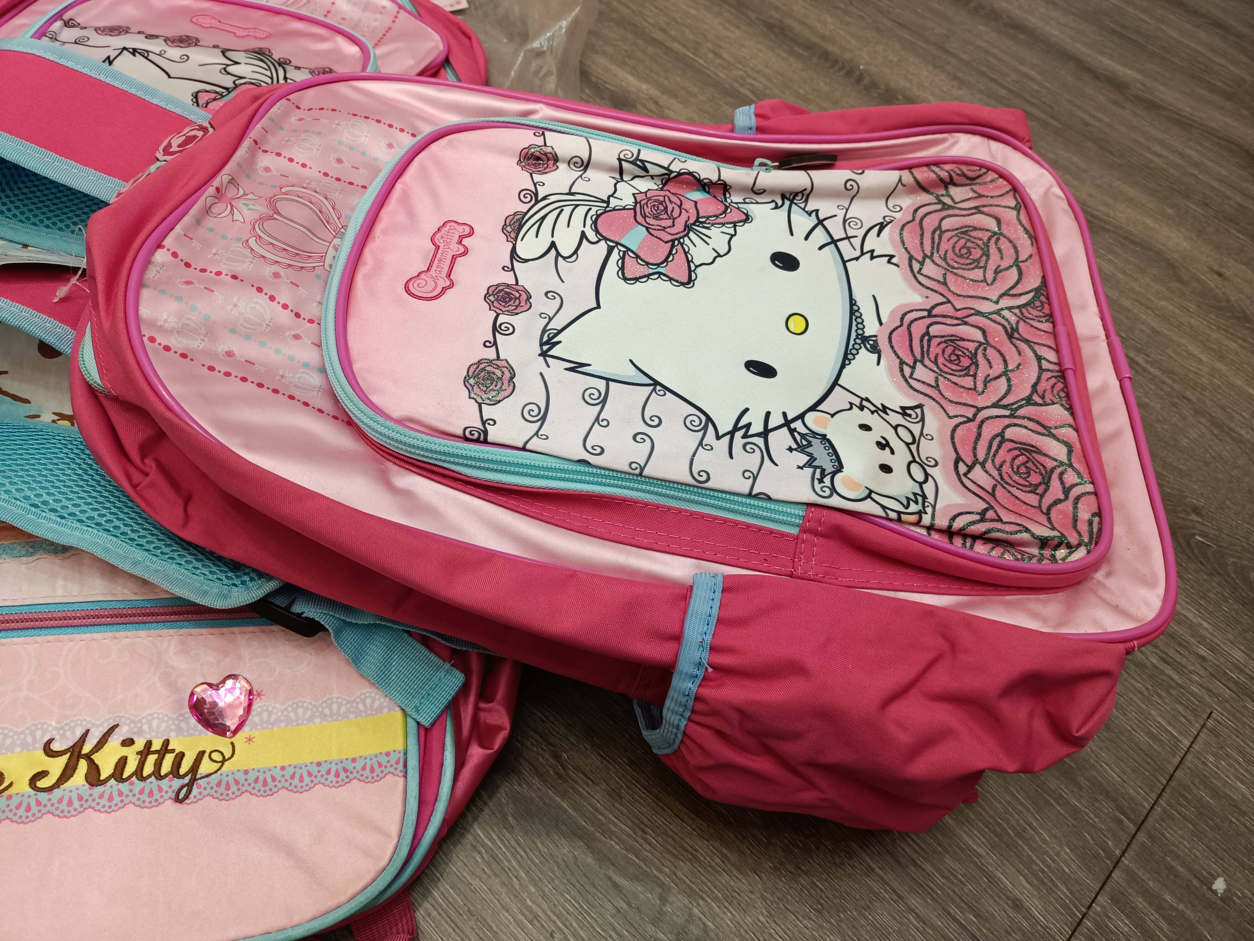 订单库存粉色kt小学生书包双肩包