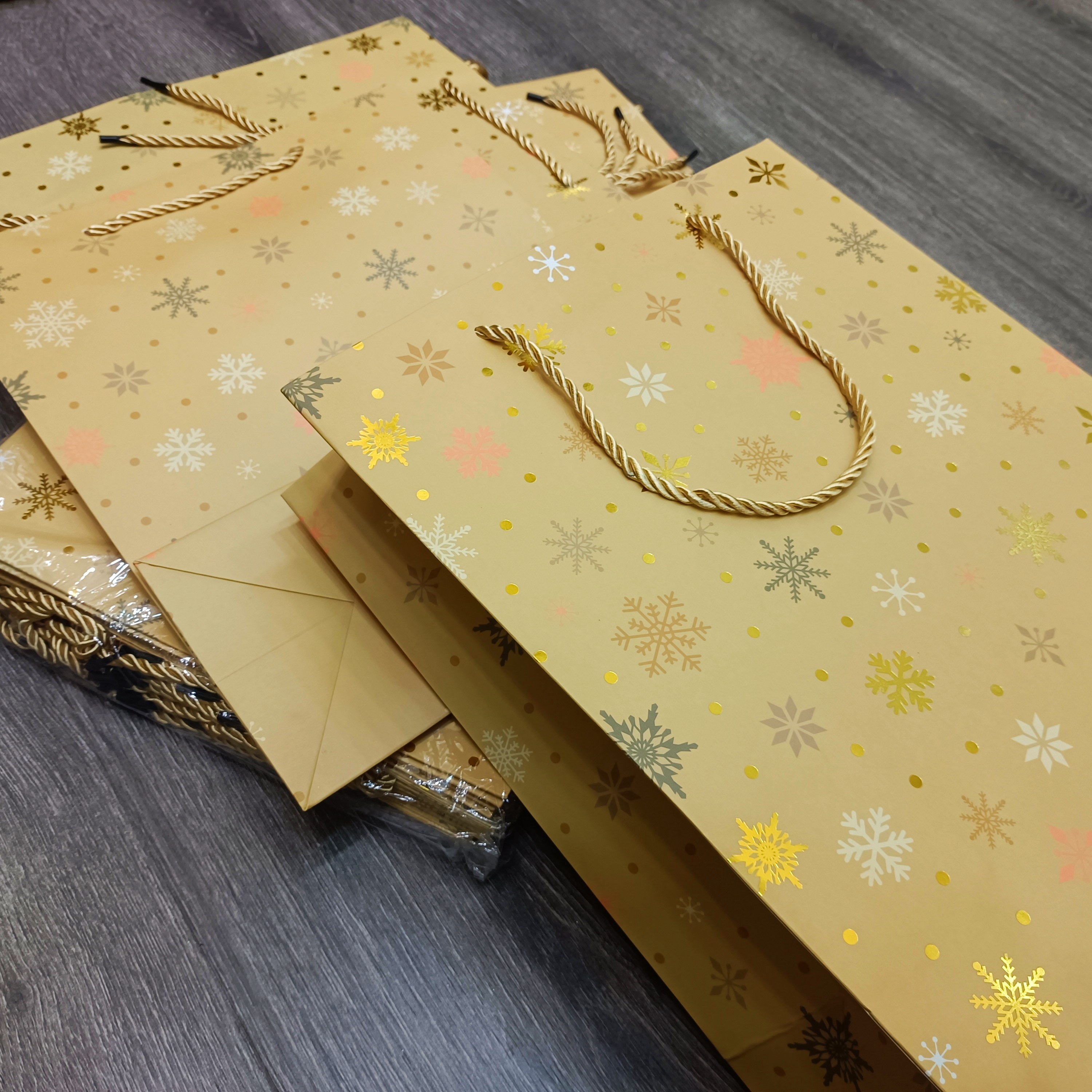 订单库存大号竖版雪花简约商务手提袋购物袋礼品包装袋纸袋