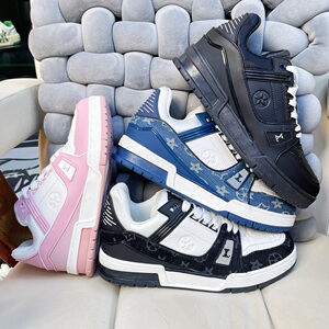 新款情侣鞋男女同款高品质驴家休闲运动板鞋百搭lNS学生真皮潮鞋