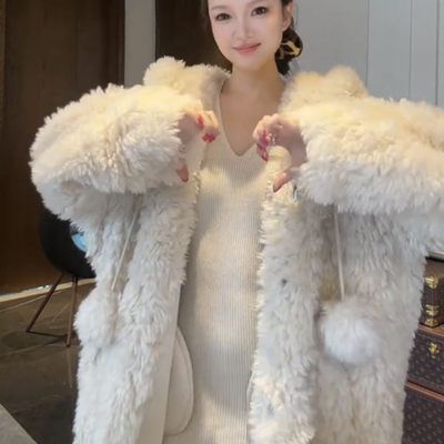 欧港妮中长款仿羊羔毛皮草大衣