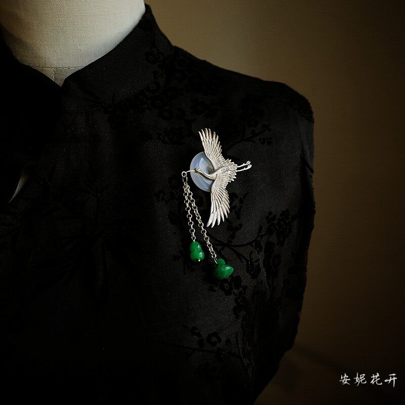《鹤瑞吉祥》原创手作国潮古典气质别针做旧仙鹤胸针文艺棉麻配饰