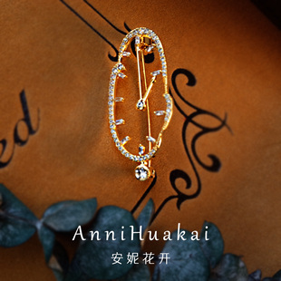 时钟钟表锆石高档胸针男女大衣配饰 复古抽象想象扭曲 达利 梦