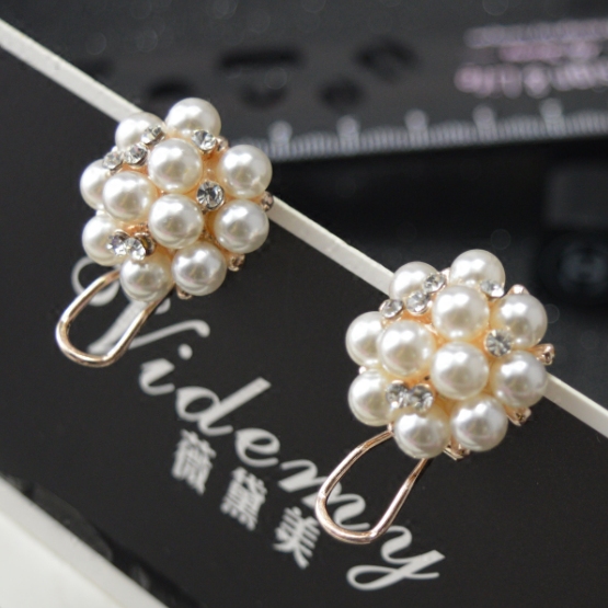 富贵名媛珍珠气质耳扣免用耳塞简约钻石耳环水晶日韩国耳钉耳饰女