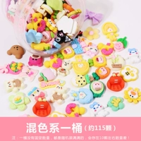 Ведро с микшиными и сопоставленными аксессуарами смолы