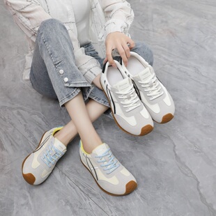 春季 43码 42软底舒适阿甘鞋 女鞋 大码 新品 真皮平跟系带休闲鞋