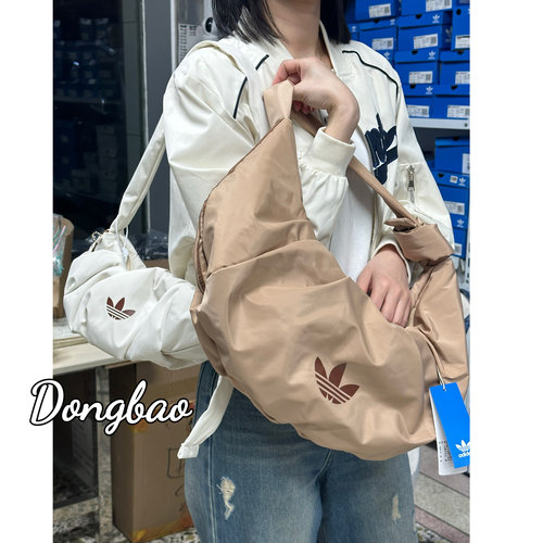阿迪达斯女子运动单肩包