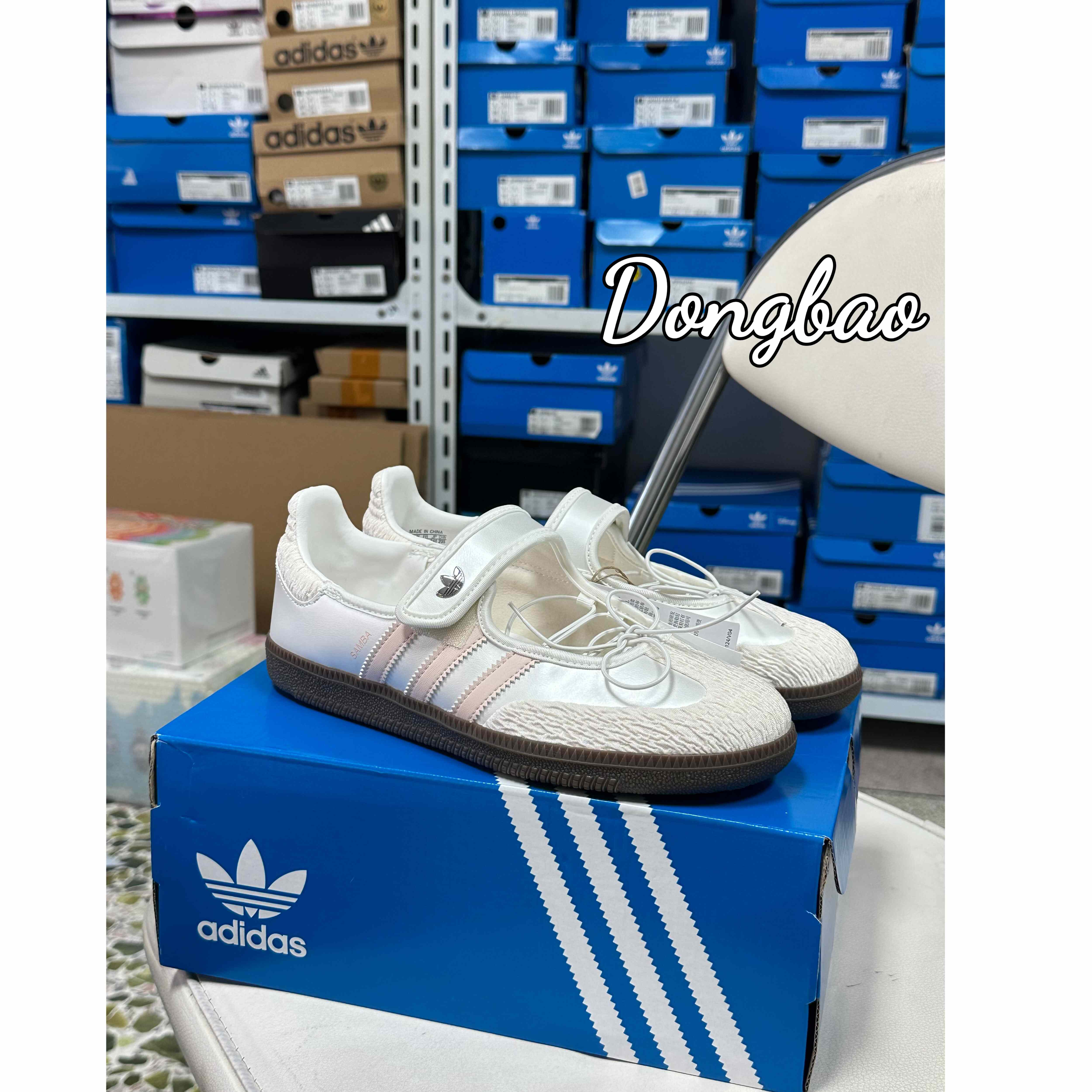 经典玛丽珍运动鞋小白鞋