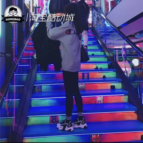 Декабрь Nike Nike Zoom 2k Черно-белая панда ретро-отдыха