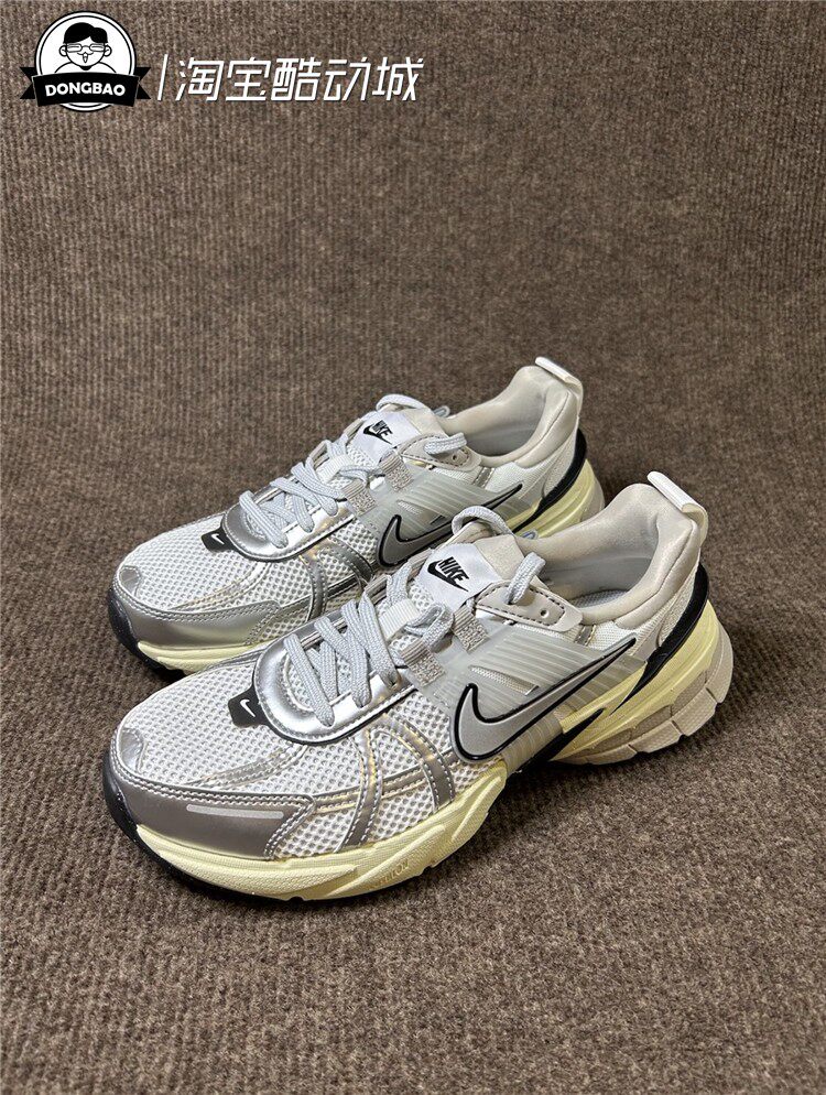 NIKE/耐克V2KRunn女款网面运动鞋复古老爹鞋休闲跑鞋FD0736-100