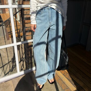 推荐 ACRAB 早春浅蓝色复古做旧水洗牛仔小弯刀长裤 New