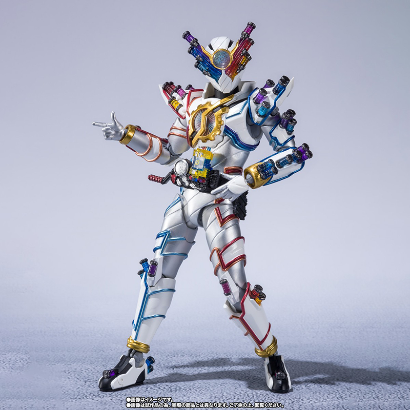 万代 SHF 假面骑士 创骑 BUILD 桐生战兔 天才型态 可动成品手办