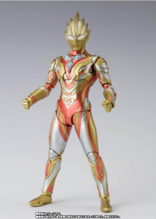 万代 shf 特利迦奥特曼 永恒闪耀形态 金色利刃可动成品手办