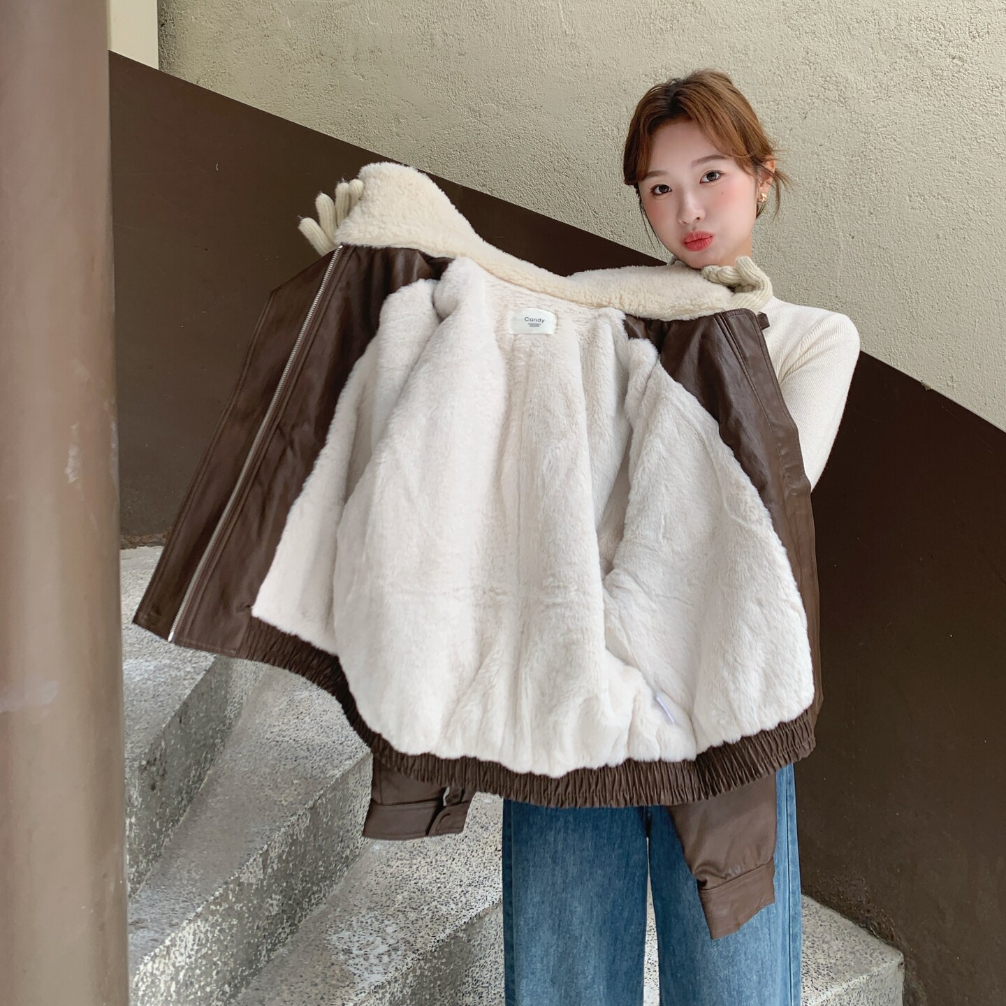 韩系巨好看复古咖色皮衣外套女冬2025新款加厚保暖羊羔毛夹克上衣,女装皮衣,2B193
