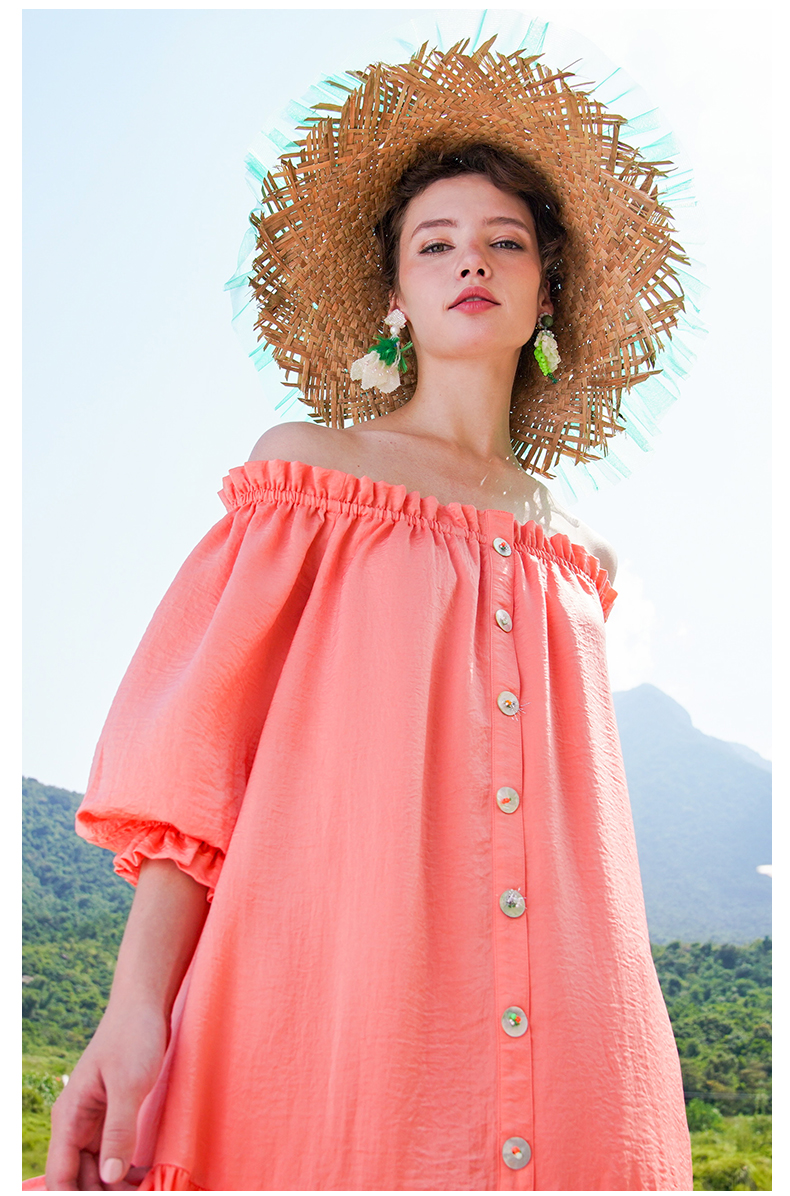 长款拼接挂脖木耳边飘逸原创设计