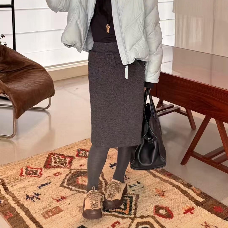 欧洲站2025冬季欧货设计感拼接腰带高腰显瘦A字版羊毛呢半身裙女