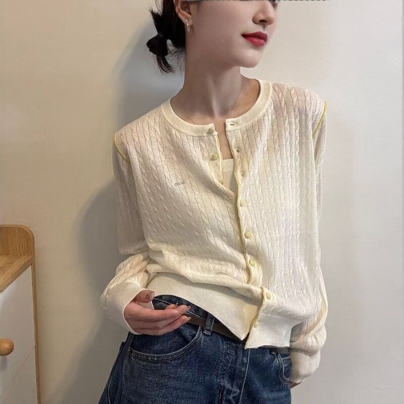 欧洲站2026春季新款欧货时尚金属字母麻花纹休闲百搭羊毛针织开衫