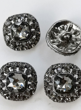 方形圆角金属镶钻毛衣外套服装辅料扣子高级感灰色钻石纽扣18MM