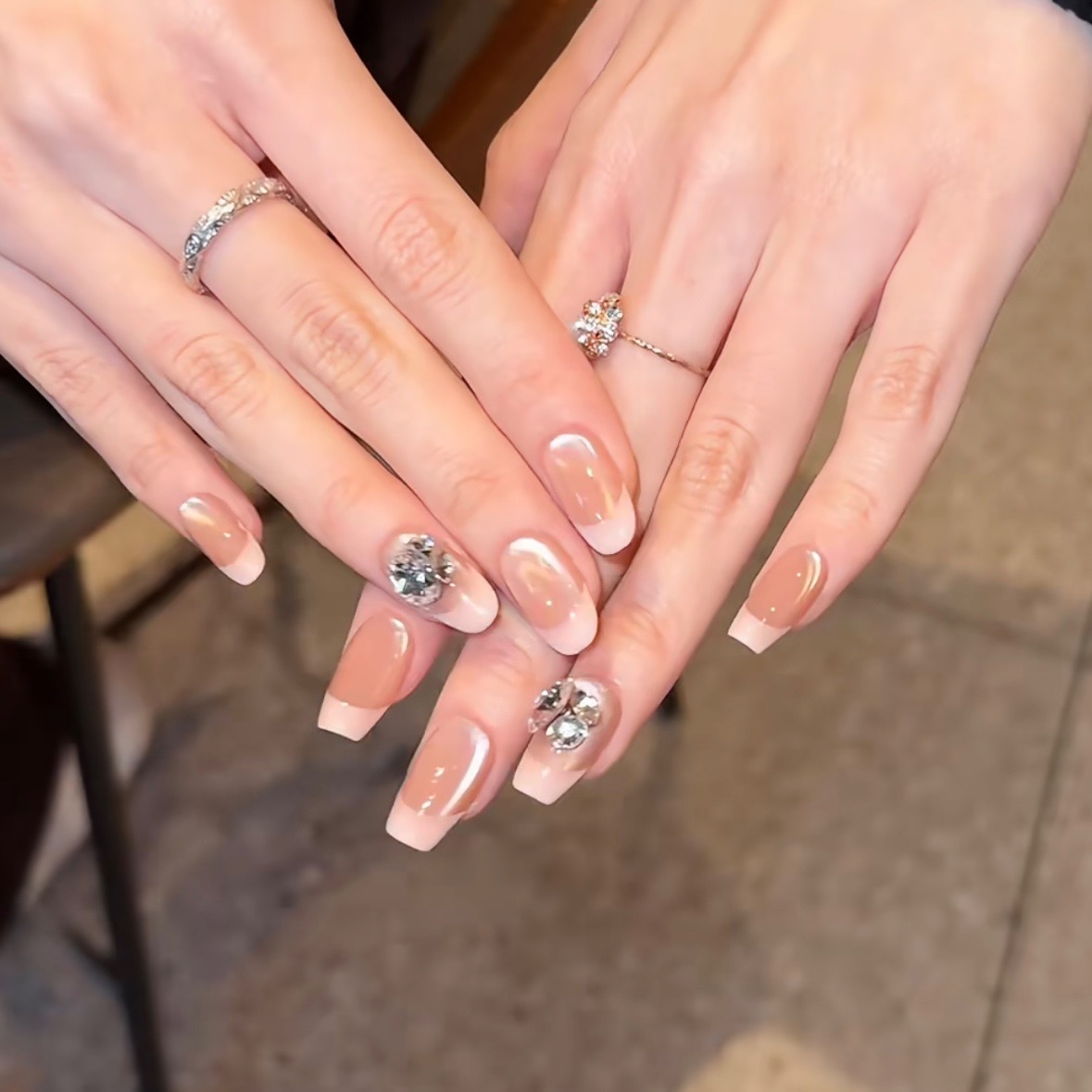 【微微一笑】ins风纯手工穿戴甲尊贵闪亮通透显白纯手作美甲贴片