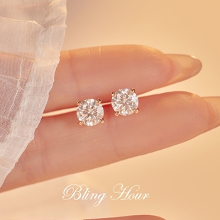 莫桑钻耳钉女气质轻奢高级感新款四爪螺丝耳堵925纯银耳骨钉耳环