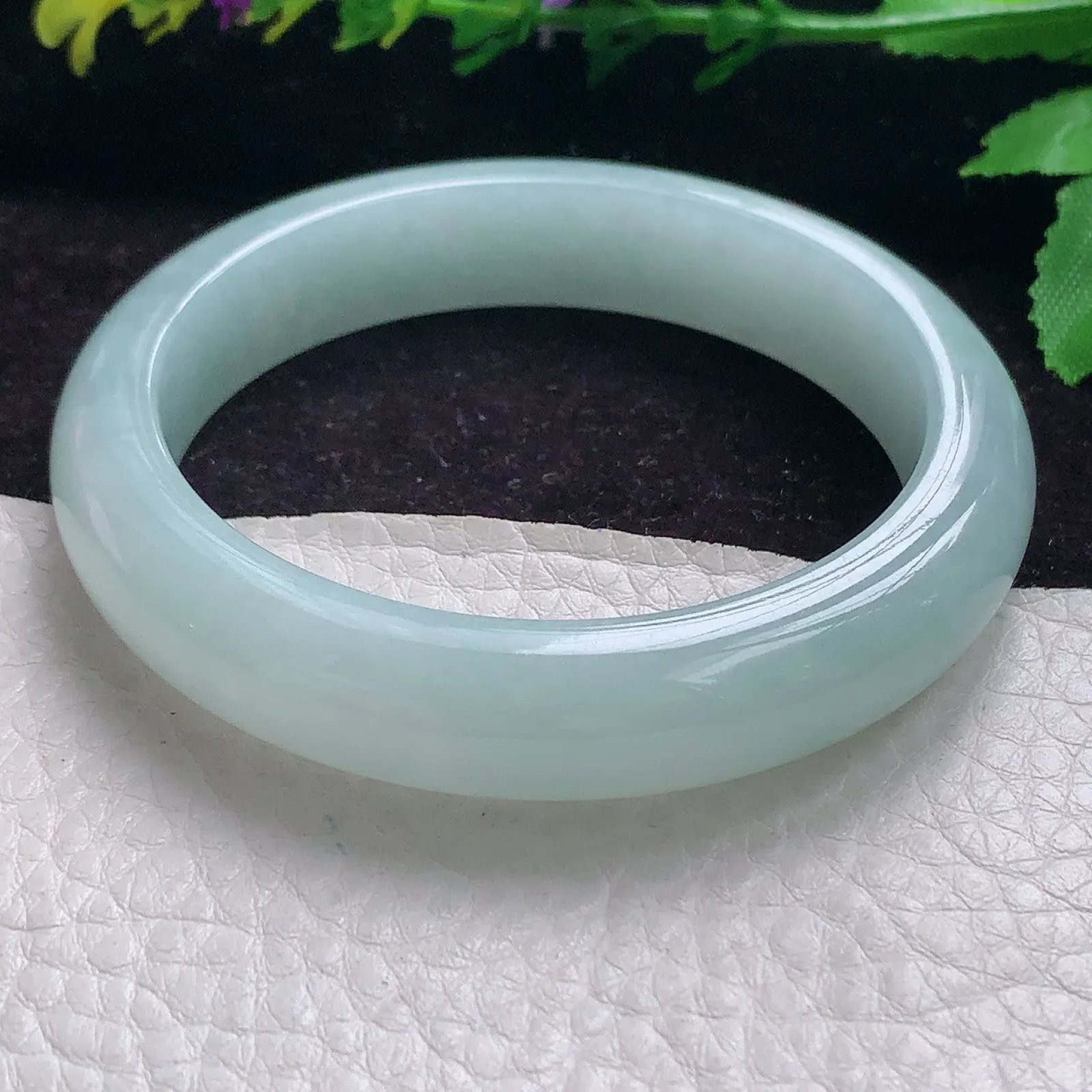 xc实拍56*12.3*8.5平安镯缅甸A货翡翠手镯淡雅淡绿宽边玉镯子正圈