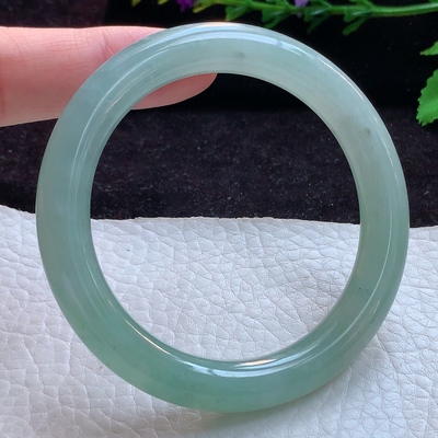 xc实拍54.5*9.6*9.3美人镯 缅甸翡翠晴绿圆条镯子精美女款玉手环