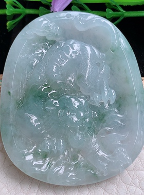 py实拍51.6*43.6*5.3缅甸翡翠精雕冰飘花下山虎 生肖老虎玉项坠