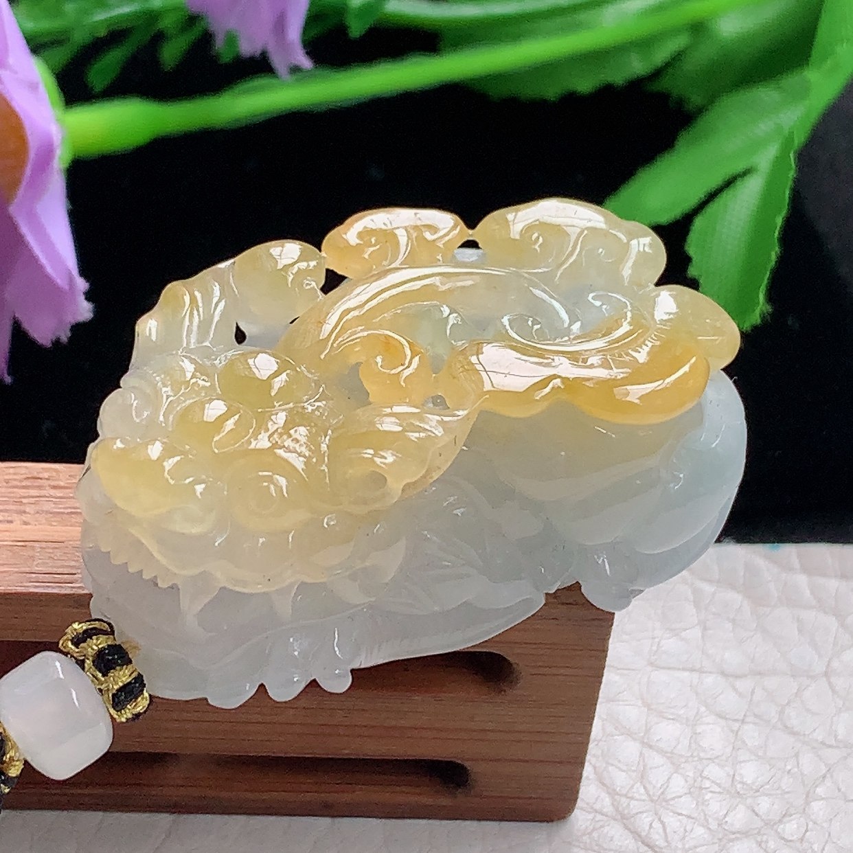 yl自然光43*25*19天然缅甸翡翠冰双彩招财貔貅 玉皮休玉吊坠 挂件
