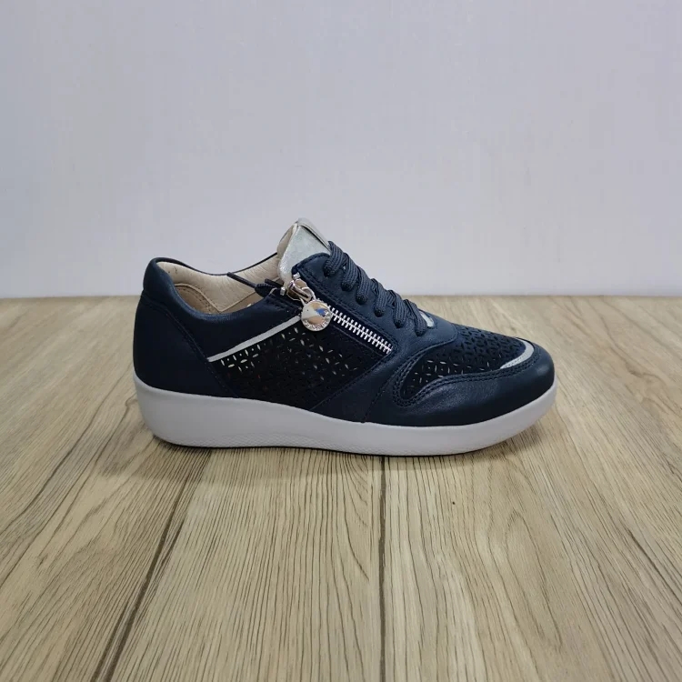 F254 STONEFLY 女款厚底真皮镂空休闲鞋36码37码几双女鞋