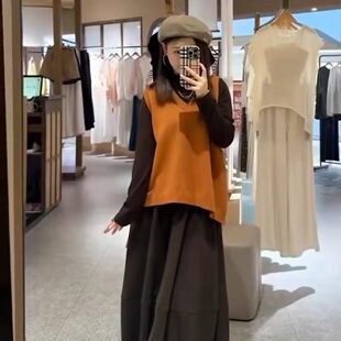 同款木家26秋冬学院风三件套焦糖针织马甲T恤高领花苞连衣裙套装