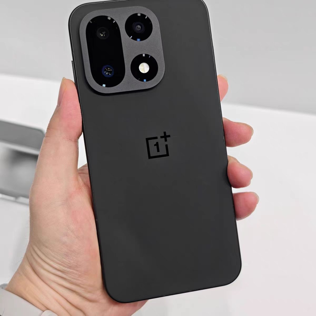 [Новые продукты на складе] OnePlus 15 Snapdragon 8 Extreme Edition пятого поколения, флагманский умный игровой телефон 5G с камерой