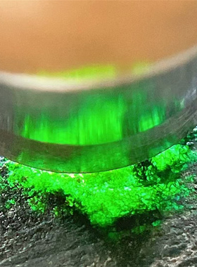 H18921缅甸天然翡翠原石老坑莫湾基场口手镯料 重1.8公斤