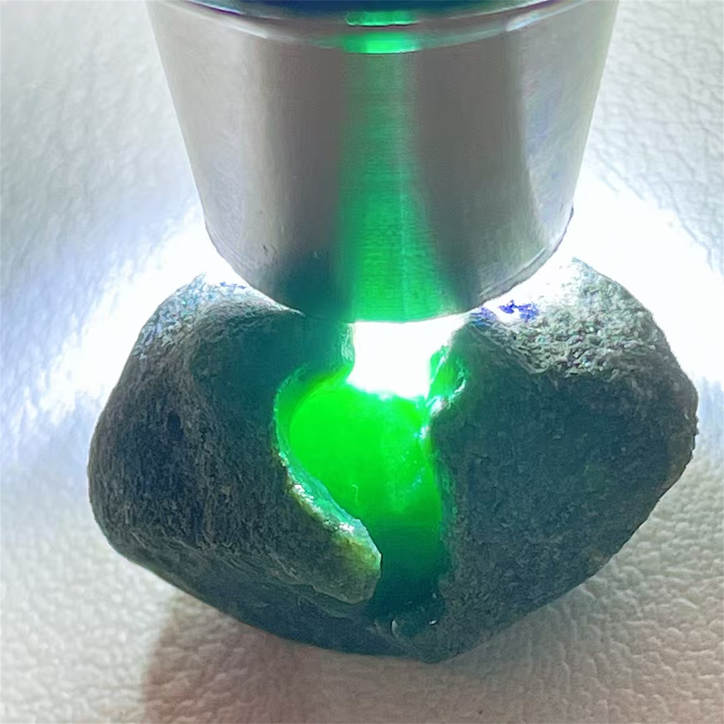 精品缅甸天然翡翠原石色料戒面料