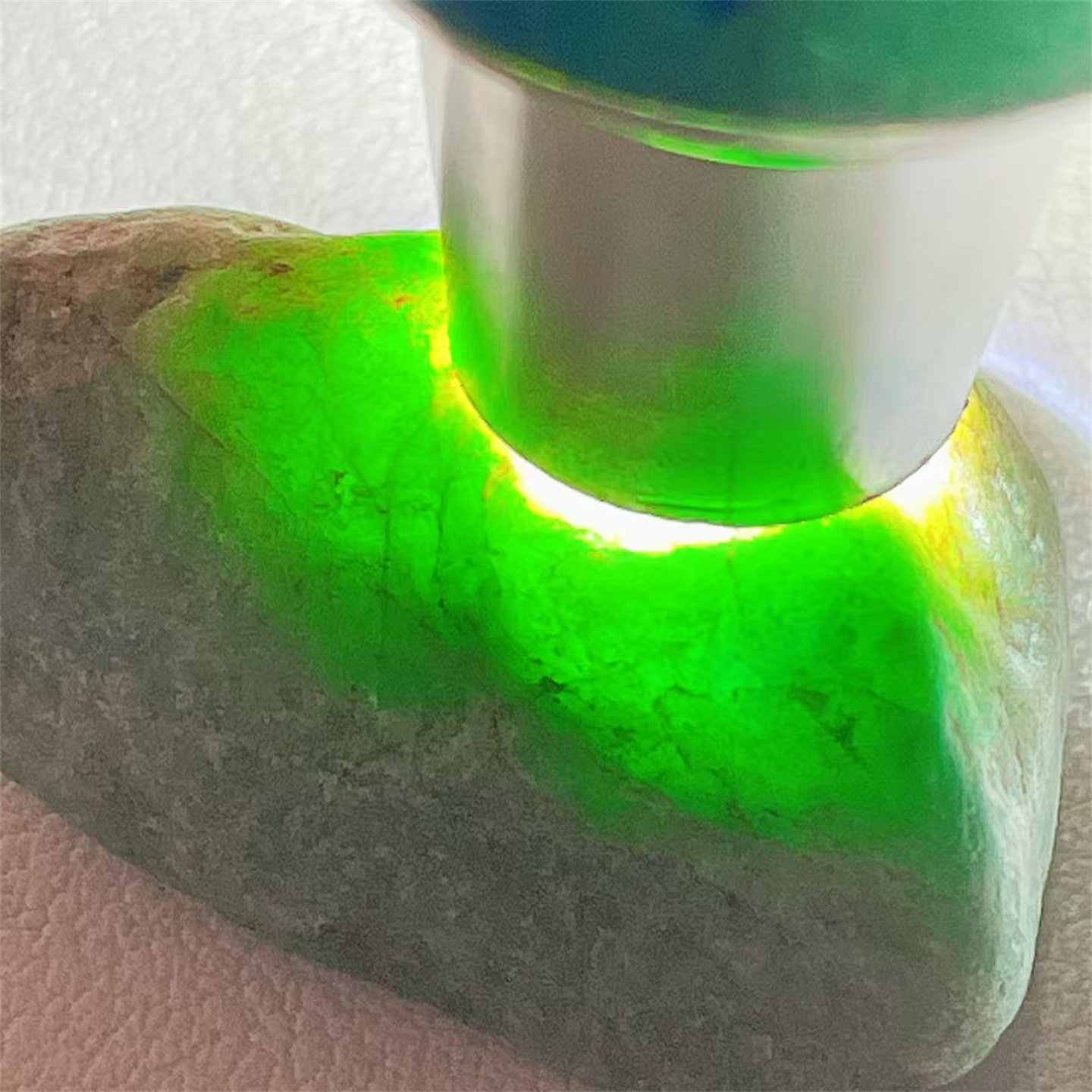 A20 精品缅甸天然翡翠原石老坑后江场口色料戒面料  重19克