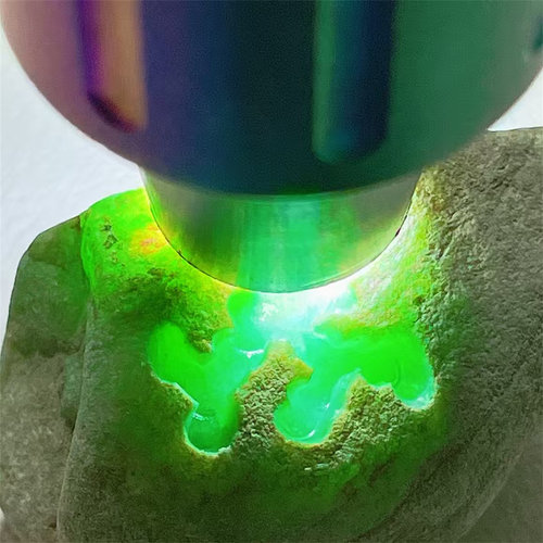 精品缅甸天然翡翠原石色料戒面料